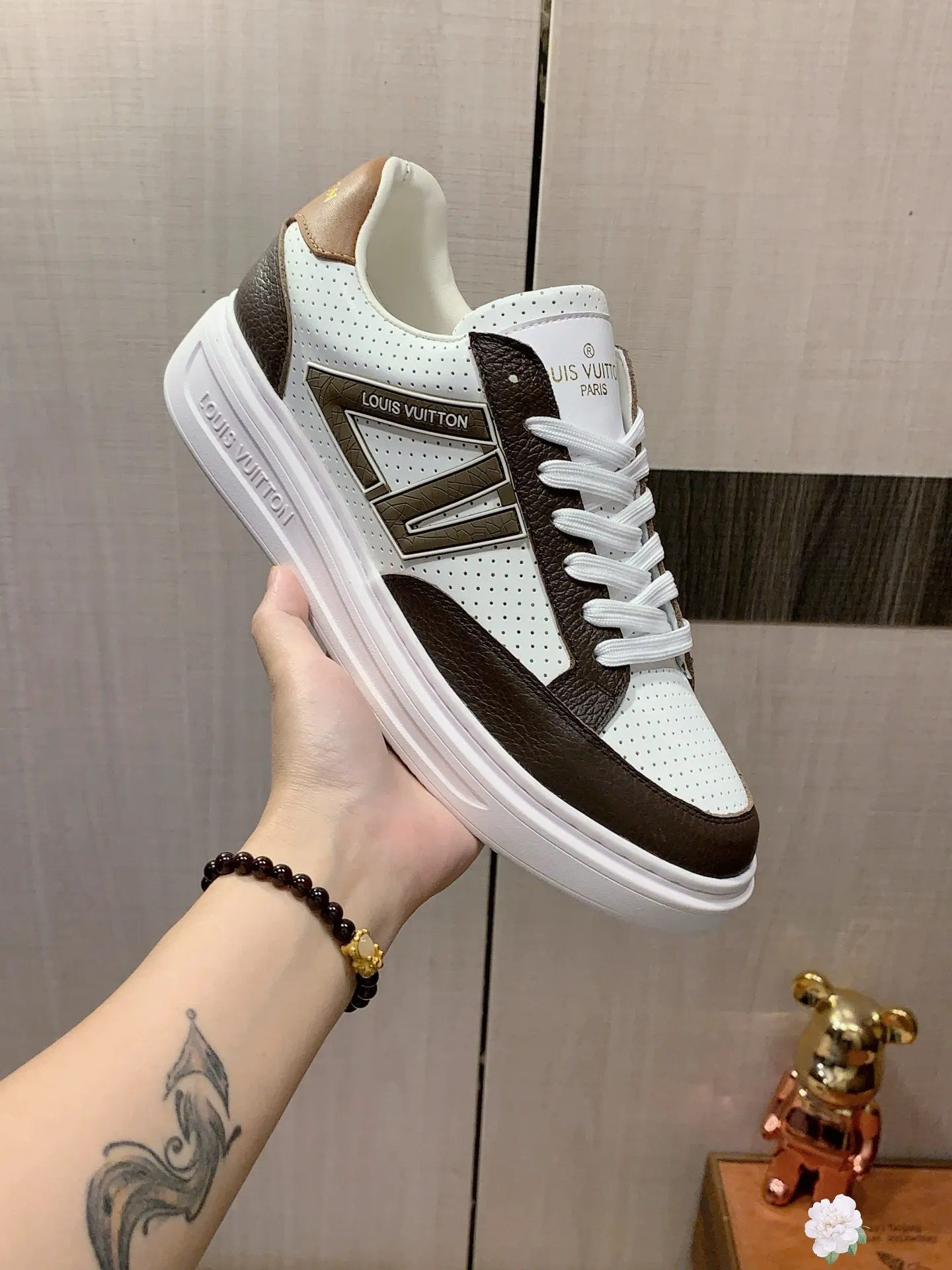 Men's Men's Shoes 💰420💰💰🎩🎩[Lightning][Lightning] "Lv*" The latest and most popular casual shoes, top brands [Seduce] Luxury ~ Purchasing Agency, Top ~ Quality. [Strong] The upper is made of imported breathable cowhide with material ➕ breathable sheepskin feet (•) and fine workmanship. Original stylish and stylish soft rubber wear-resistant and non-slip outsole, light and comfortable on the feet, the real thing looks better when taken in real life, 413: code: 38-44, 6️⃣ colors selected